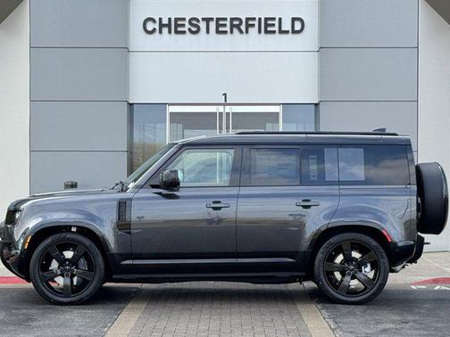 2026 Land Rover Defender X-Dynamic SE