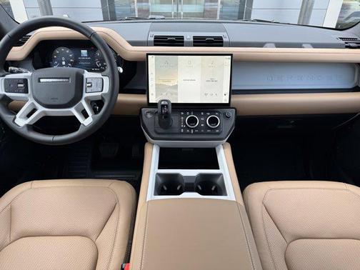 2026 Land Rover Defender X-Dynamic SE