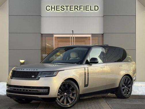 2025 Land Rover Range Rover P550e SE