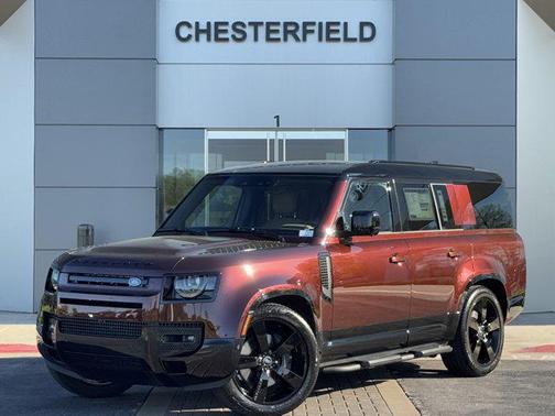 2025 Land Rover Defender 130 P400 X-Dynamic SE