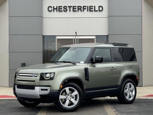 2025 Land Rover Defender 90 P300 S