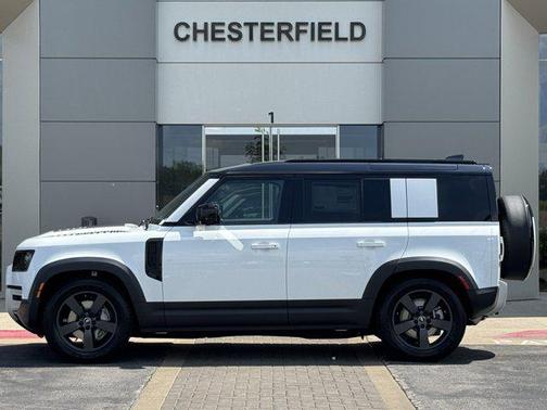 2025 Land Rover Defender 110 P400 S