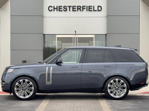 2025 Land Rover Range Rover P530 SE