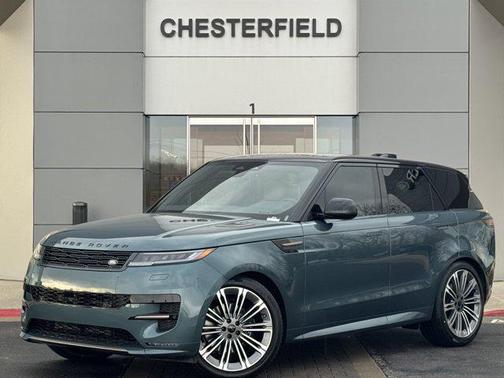 2026 Land Rover Range Rover Sport SE