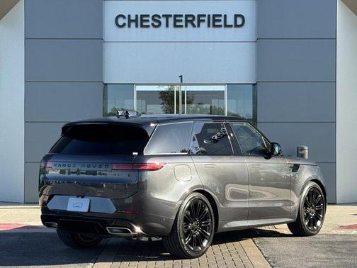 Carpathian Grey Premium Metallic 2026 Land Rover Range Rover Sport SE