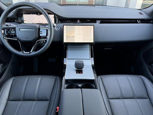 2025 Land Rover Range Rover Evoque Core S