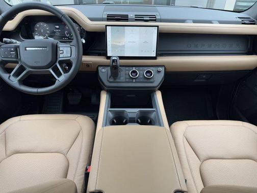 2025 Land Rover Defender 110 P400 X-Dynamic SE