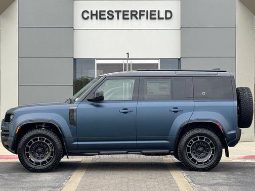 2026 Land Rover Defender OCTA