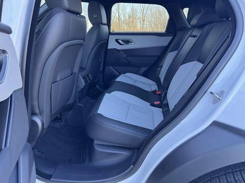 2026 Land Rover Range Rover Velar P250 SE R-Dynamic