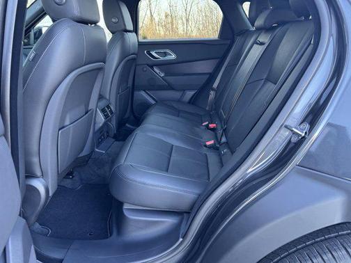 2026 Land Rover Range Rover Velar P250 SE R-Dynamic