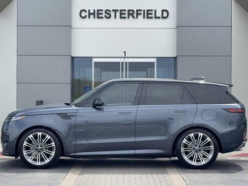 2025 Land Rover Range Rover Sport SE