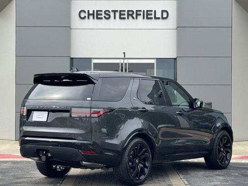2025 Land Rover Discovery P360 Dynamic SE
