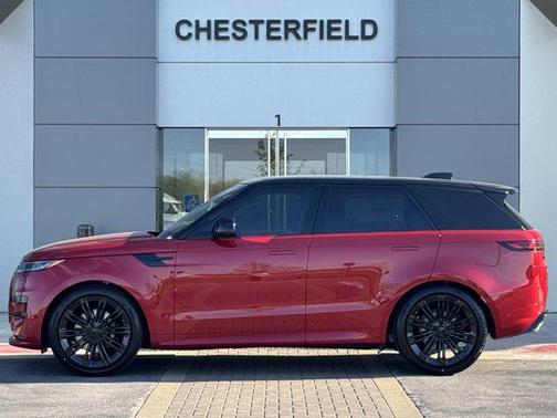 Firenze Red Metallic 2026 Land Rover Range Rover Sport SE