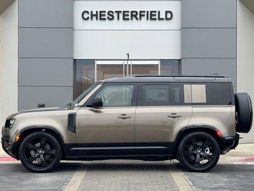 2025 Land Rover Defender 110 P400 X-Dynamic SE