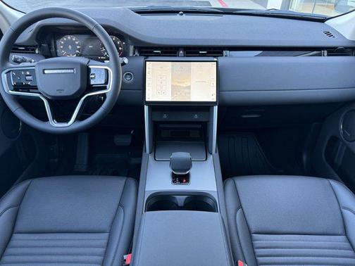 2025 Land Rover Discovery Sport S