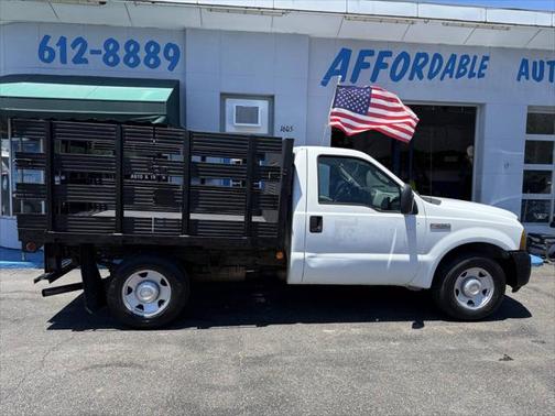 2007 Ford F-250 4X2 2dr Regular Cab 137 in. WB