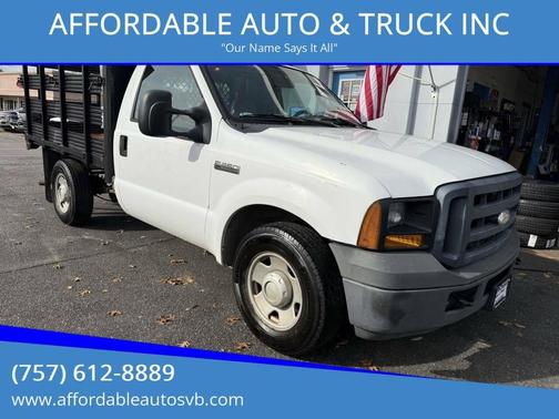 2007 Ford F-250 4X2 2dr Regular Cab 137 in. WB