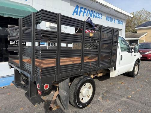 2007 Ford F-250 4X2 2dr Regular Cab 137 in. WB