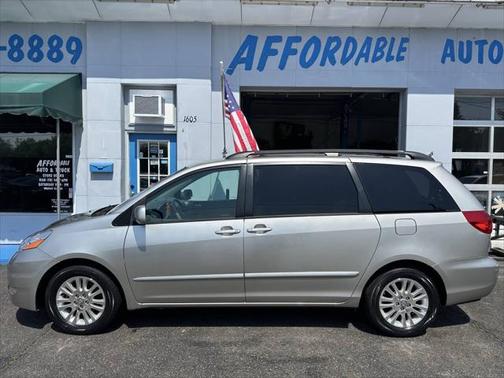 2008 Toyota Sienna XLE