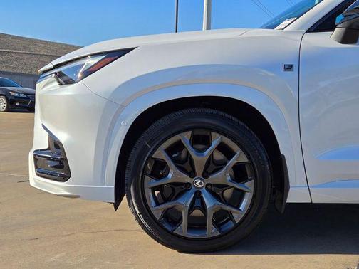 2026 Lexus TX 500h F SPORT Performance