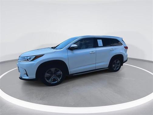 2019 Toyota Highlander Limited Platinum