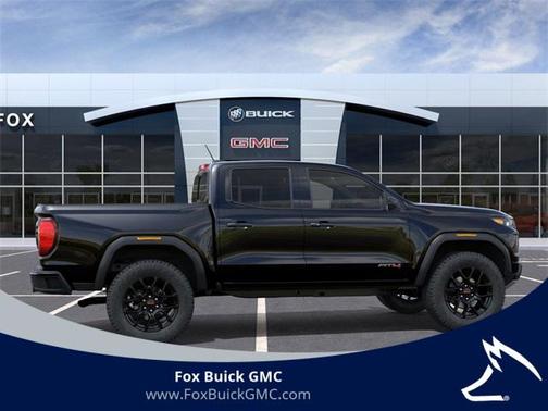 2025 GMC Canyon Base