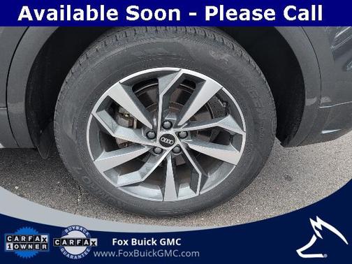 2022 Audi Q5 45 S line Premium