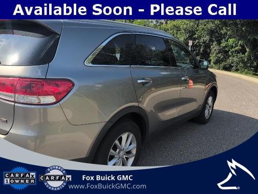 2017 Kia Sorento LX