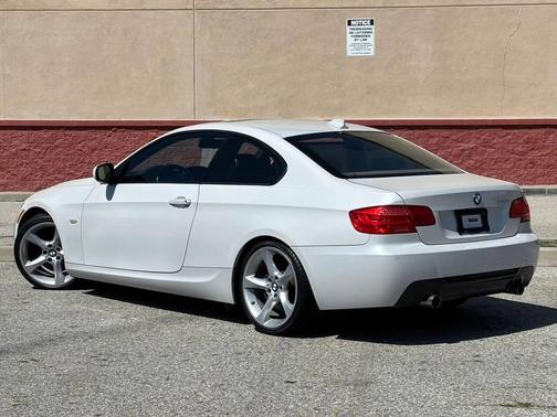 White 2013 BMW 335 335i 2dr Coupe