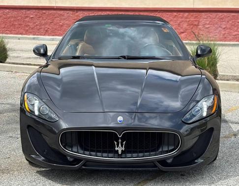 Gray 2013 Maserati GranTurismo Sport