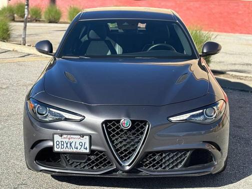 2018 Alfa Romeo Giulia Quadrifoglio