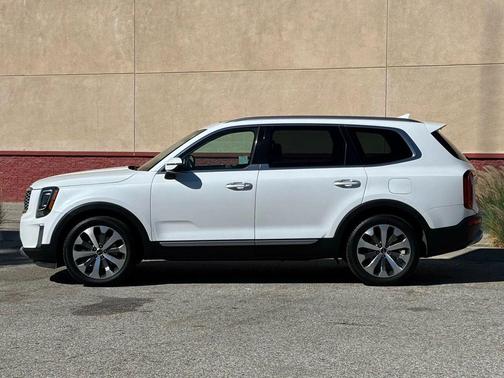 2020 Kia Telluride S