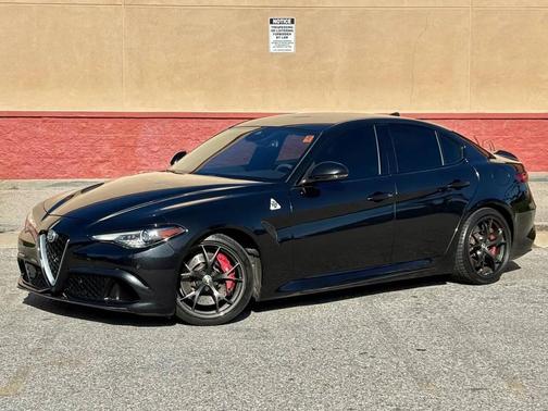 2017 Alfa Romeo Giulia Quadrifoglio