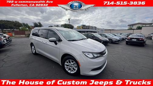 2017 Chrysler Pacifica Touring