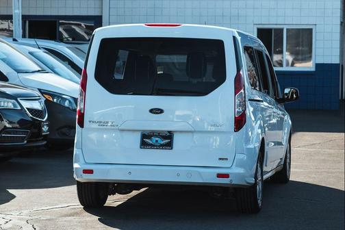 2022 Ford Transit Connect XLT w/Rear Liftgate