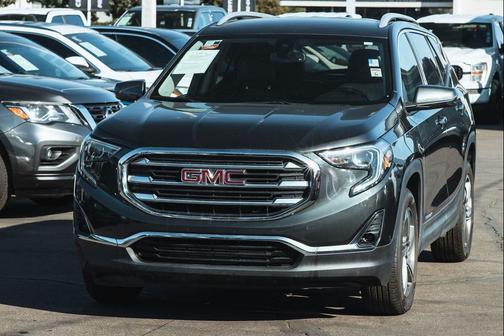 2020 GMC Terrain SLT