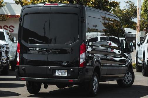 2015 Ford Transit-250 Base