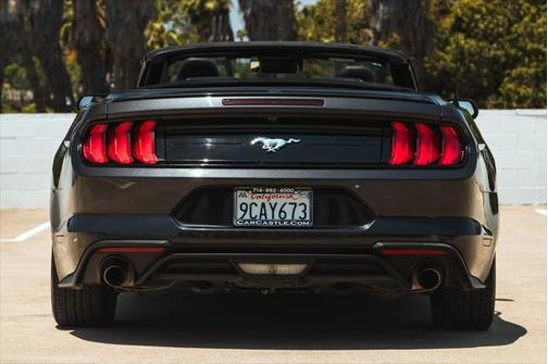2022 Ford Mustang EcoBoost Premium