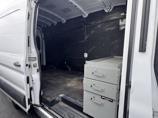 2022 Ford Transit-350 Base