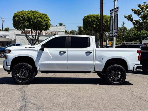 Summit White 2021 Chevrolet Silverado 1500 Custom