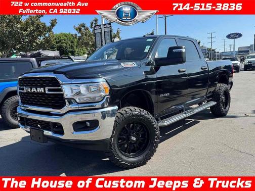 2024 RAM 2500 Big Horn Crew Cab 4x4 6'4' Box