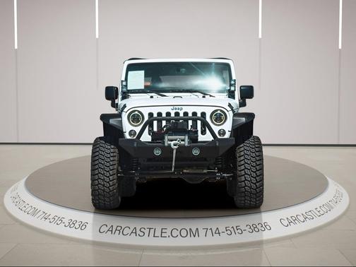 Bright White Clearcoat 2018 Jeep Wrangler JK Unlimited Sport