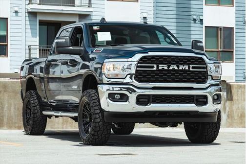 2024 RAM 2500 Big Horn Crew Cab 4x4 6'4' Box