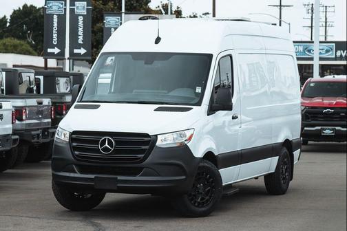 2021 Mercedes-Benz Sprinter 2500 Standard Roof