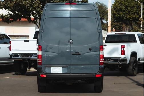2018 Mercedes-Benz Sprinter 2500 Standard Roof