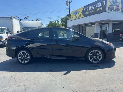 2020 Toyota Prius XLE
