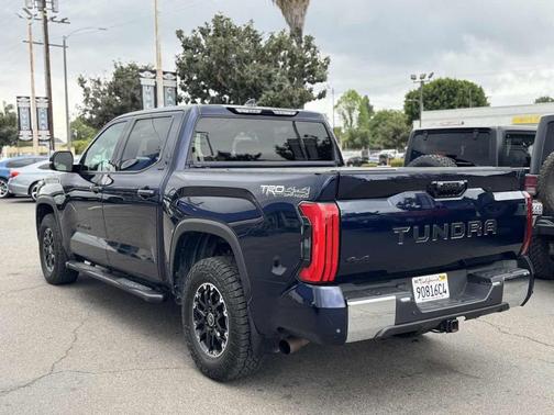 2022 Toyota Tundra SR5