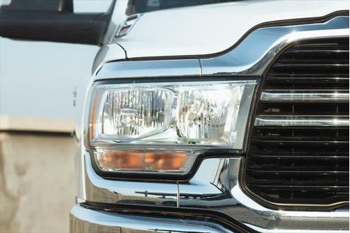 2021 RAM 2500 Big Horn Crew Cab 4x2 6'4' Box