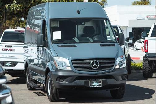 2018 Mercedes-Benz Sprinter 2500 Standard Roof