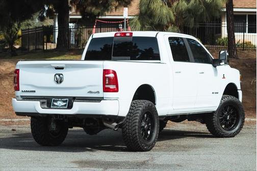 2024 RAM 2500 Laramie Crew Cab 4x4 6'4' Box